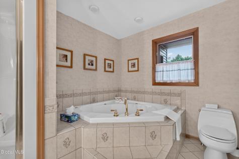 5 Miller Court Burnt Hills NY 12027