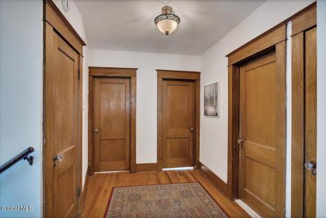 107 Kent Street Albany NY 12206