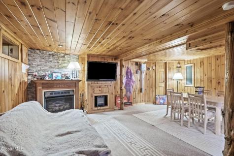 144 Haswell Road Latham NY 12110