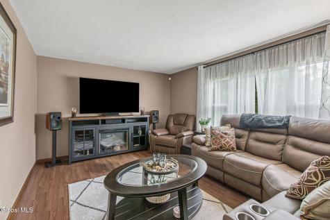144 Haswell Road Latham NY 12110