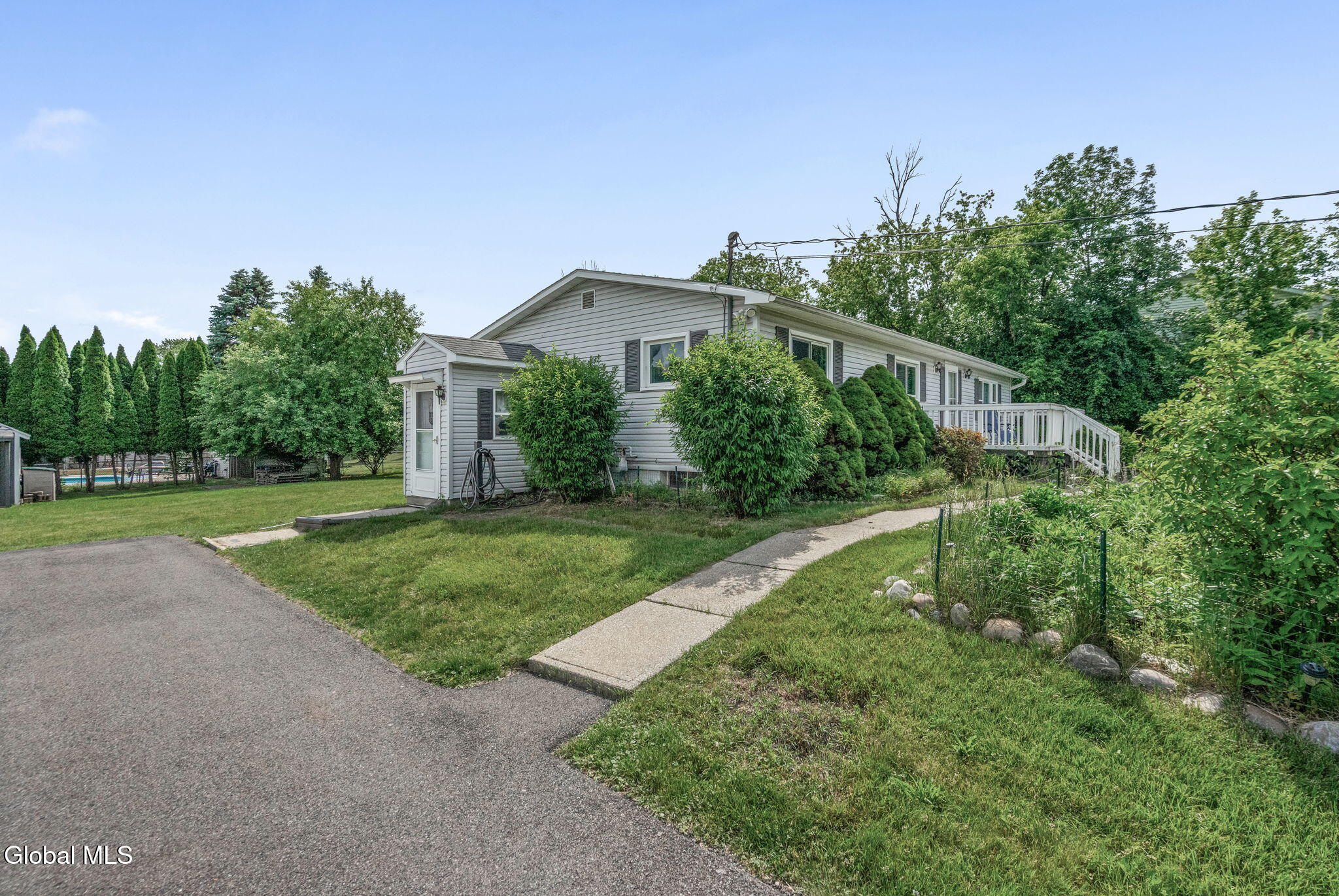144 Haswell Road Latham NY 12110