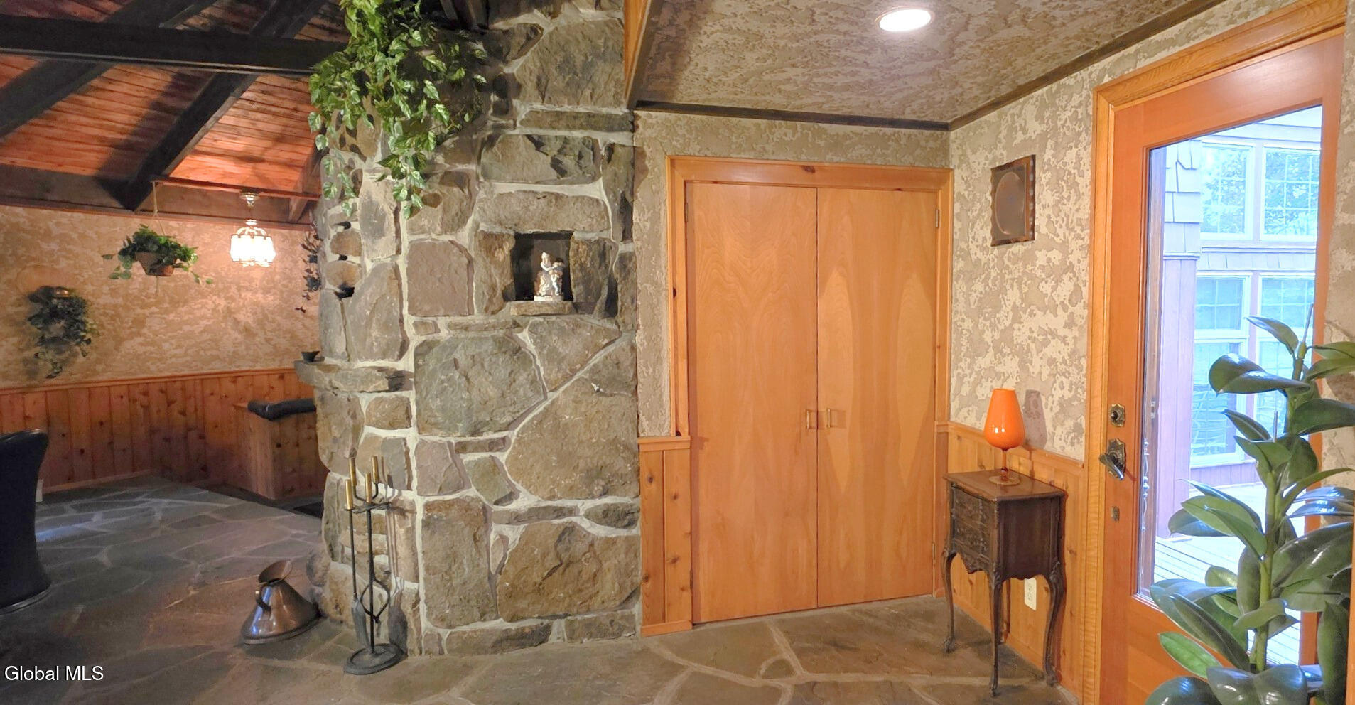 184 Cloos Road Hunter NY 12442