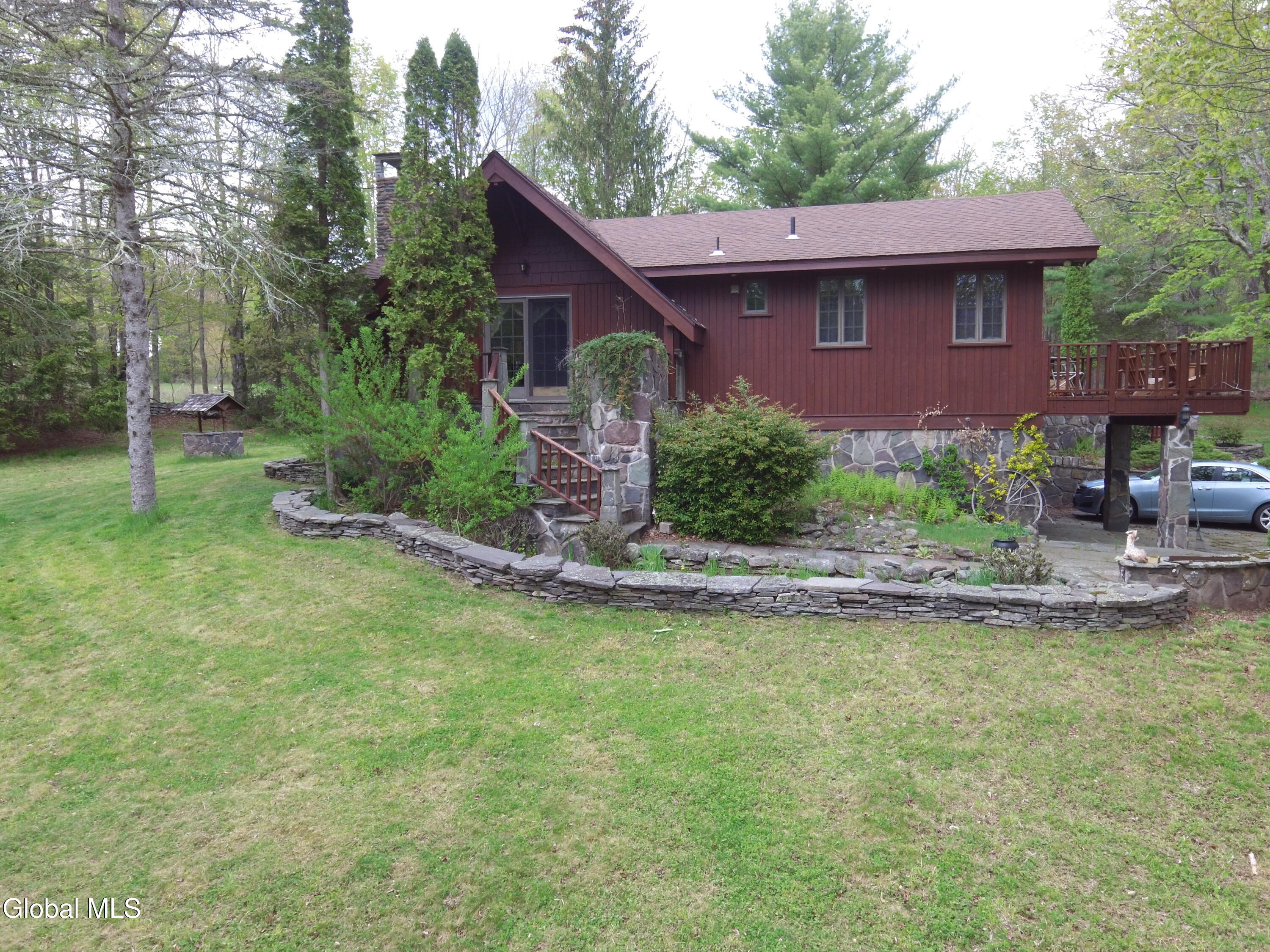 184 Cloos Road Hunter NY 12442