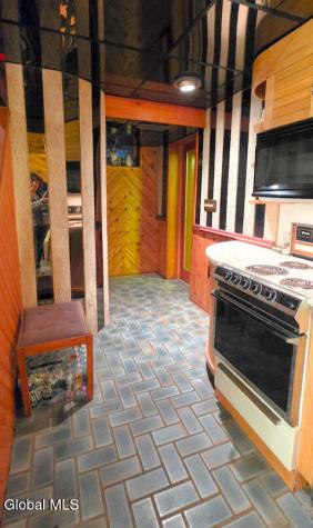 184 Cloos Road Hunter NY 12442
