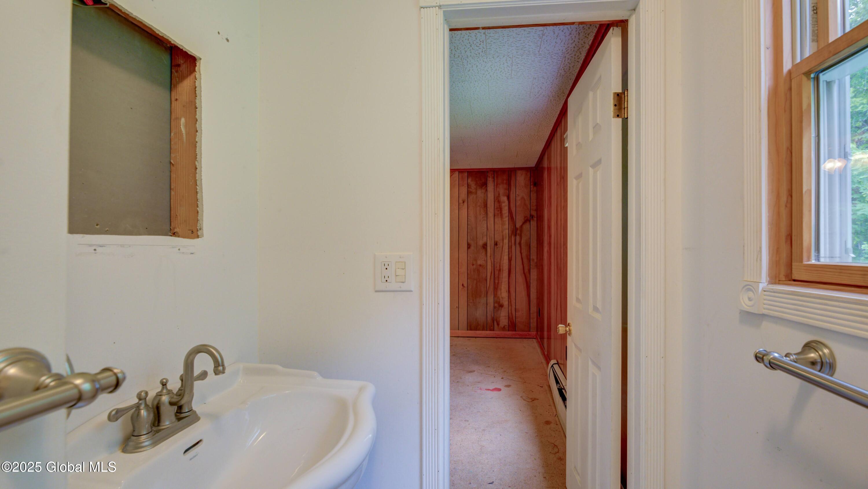 2765 State Route 8 Speculator NY 12164