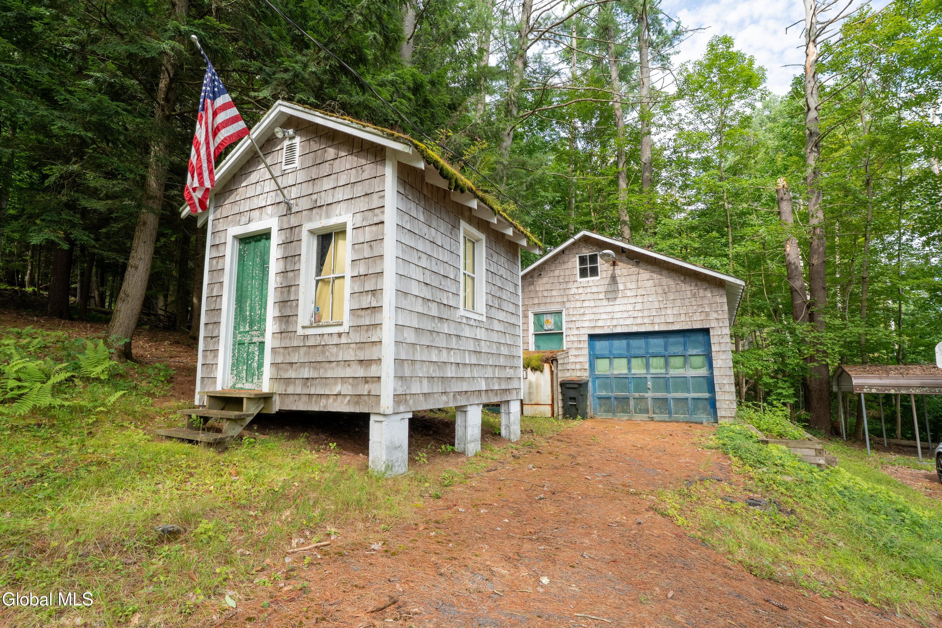 2654 S Shore Road Hadley NY 12835