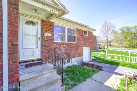 786 New Scotland Avenue Albany NY 12208
