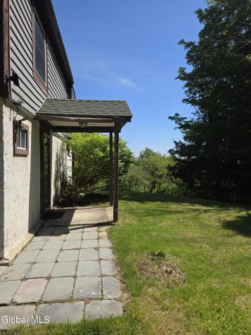 411 Thacher Park Road Voorheesville NY 12186