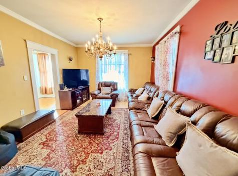 434 Furman Street Schenectady NY 12304