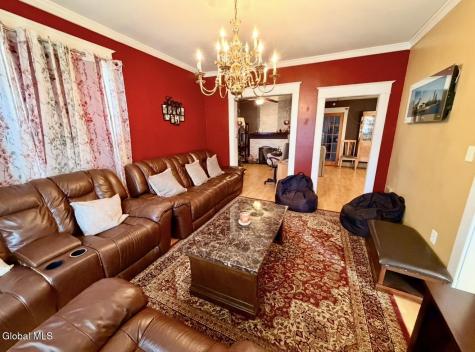 434 Furman Street Schenectady NY 12304