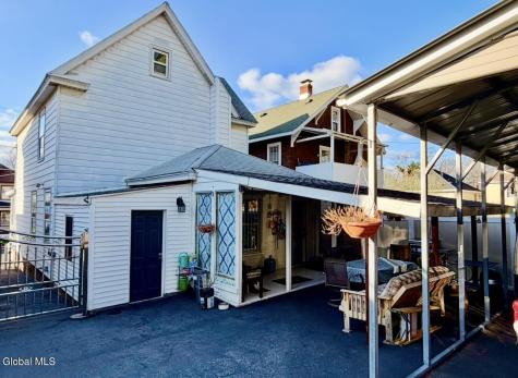 434 Furman Street Schenectady NY 12304