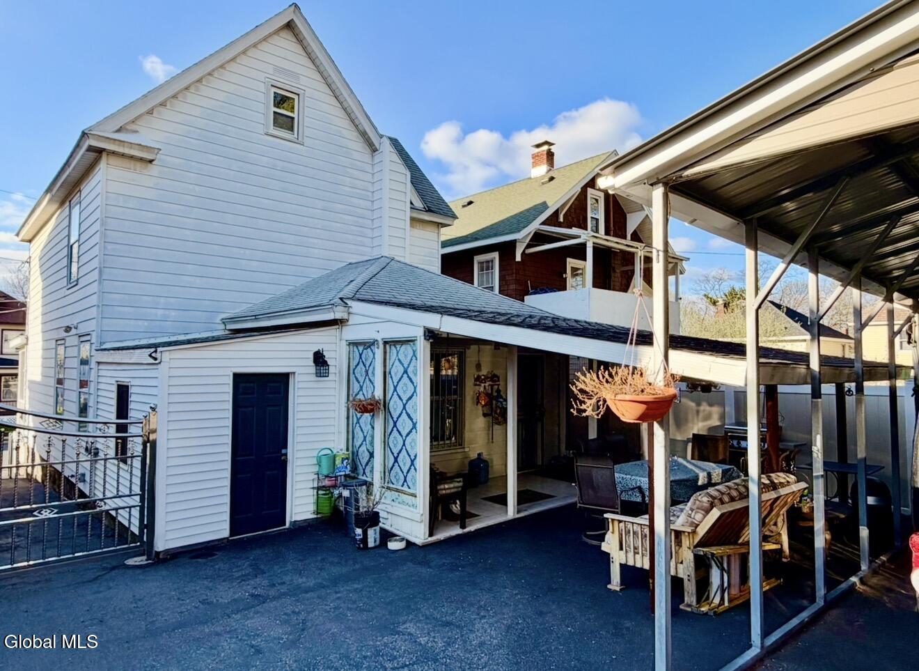 434 Furman Street Schenectady NY 12304