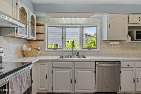 42 Edson Street Amsterdam NY 12010