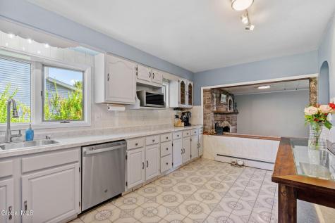 42 Edson Street Amsterdam NY 12010