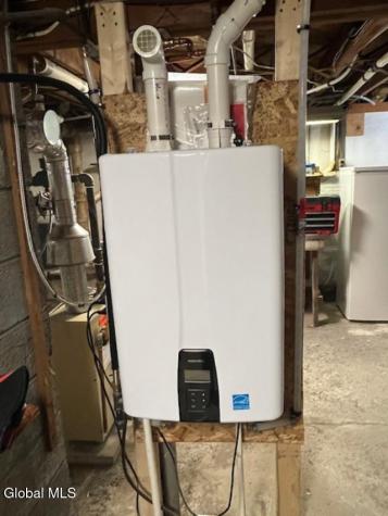 7 Merrifield Place Delmar NY 12054