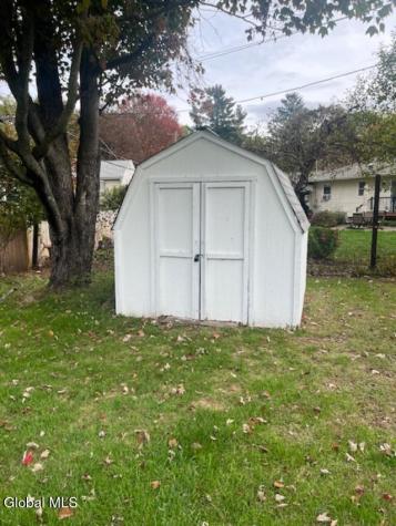 7 Merrifield Place Delmar NY 12054