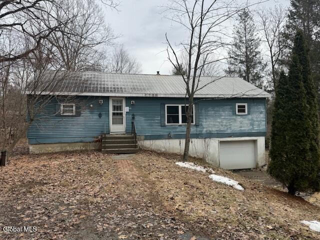 1816 Route 32n Gansevoort NY 12831