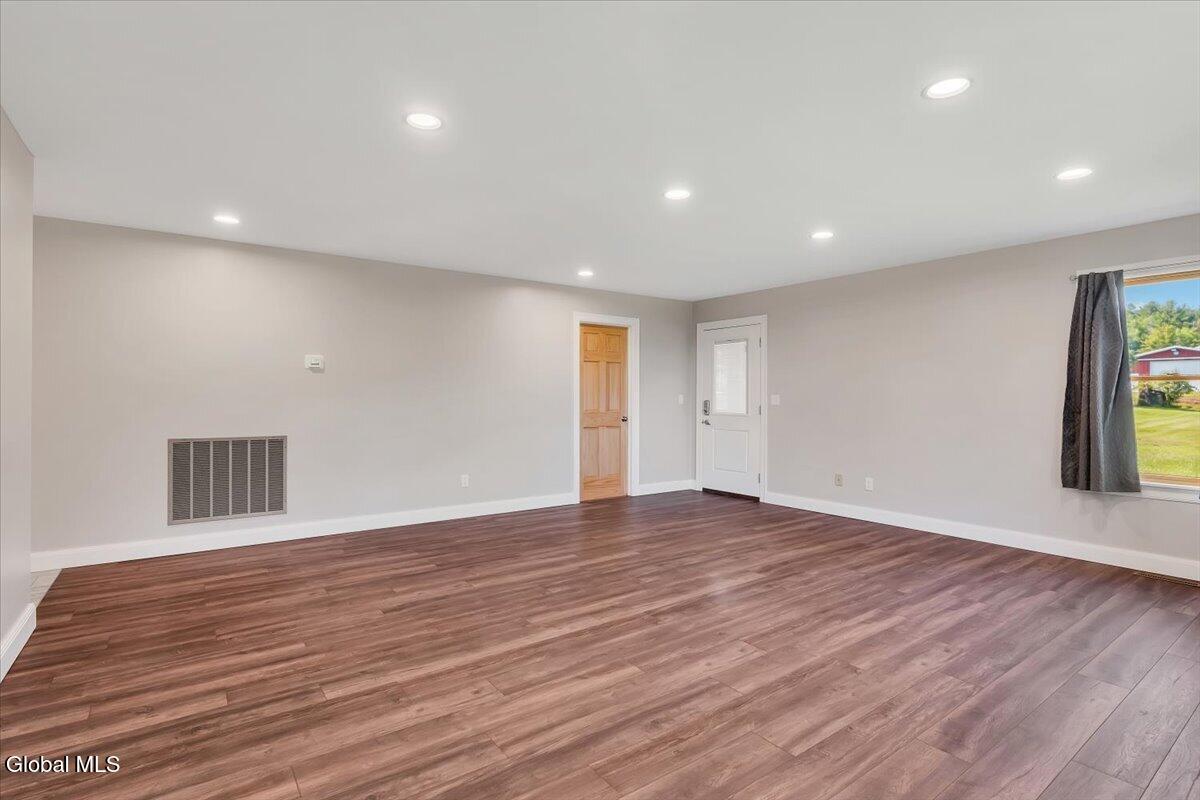 3405 Rynex Corners Road Pattersonville NY 12137