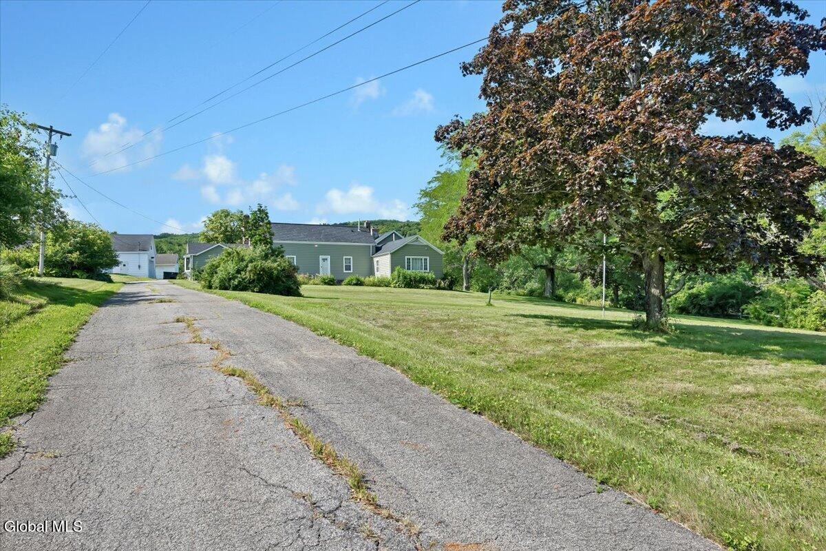 3405 Rynex Corners Road Pattersonville NY 12137