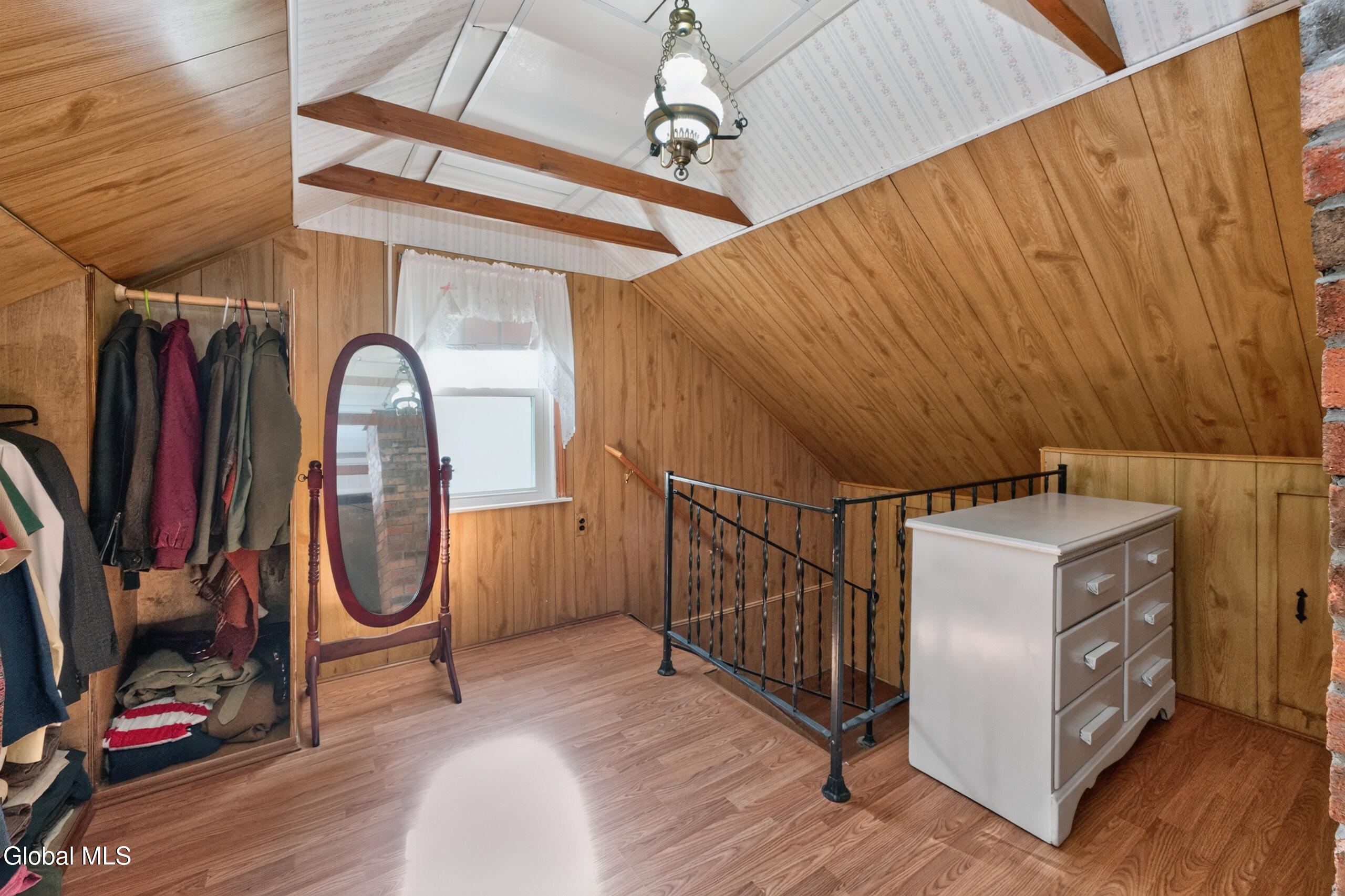77 Oakdale Avenue Schenectady NY 12306