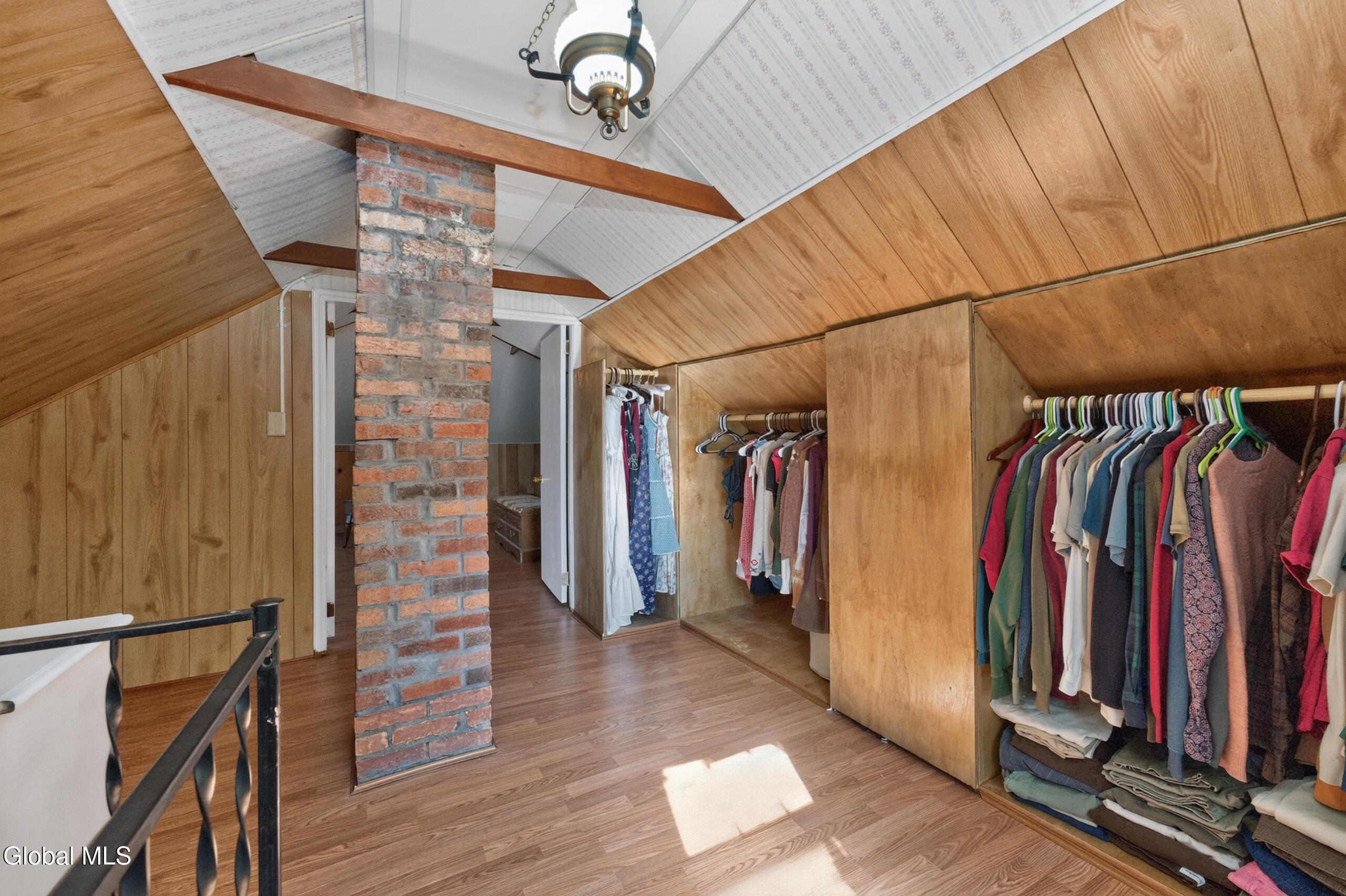 77 Oakdale Avenue Schenectady NY 12306