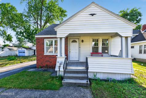 77 Oakdale Avenue Schenectady NY 12306