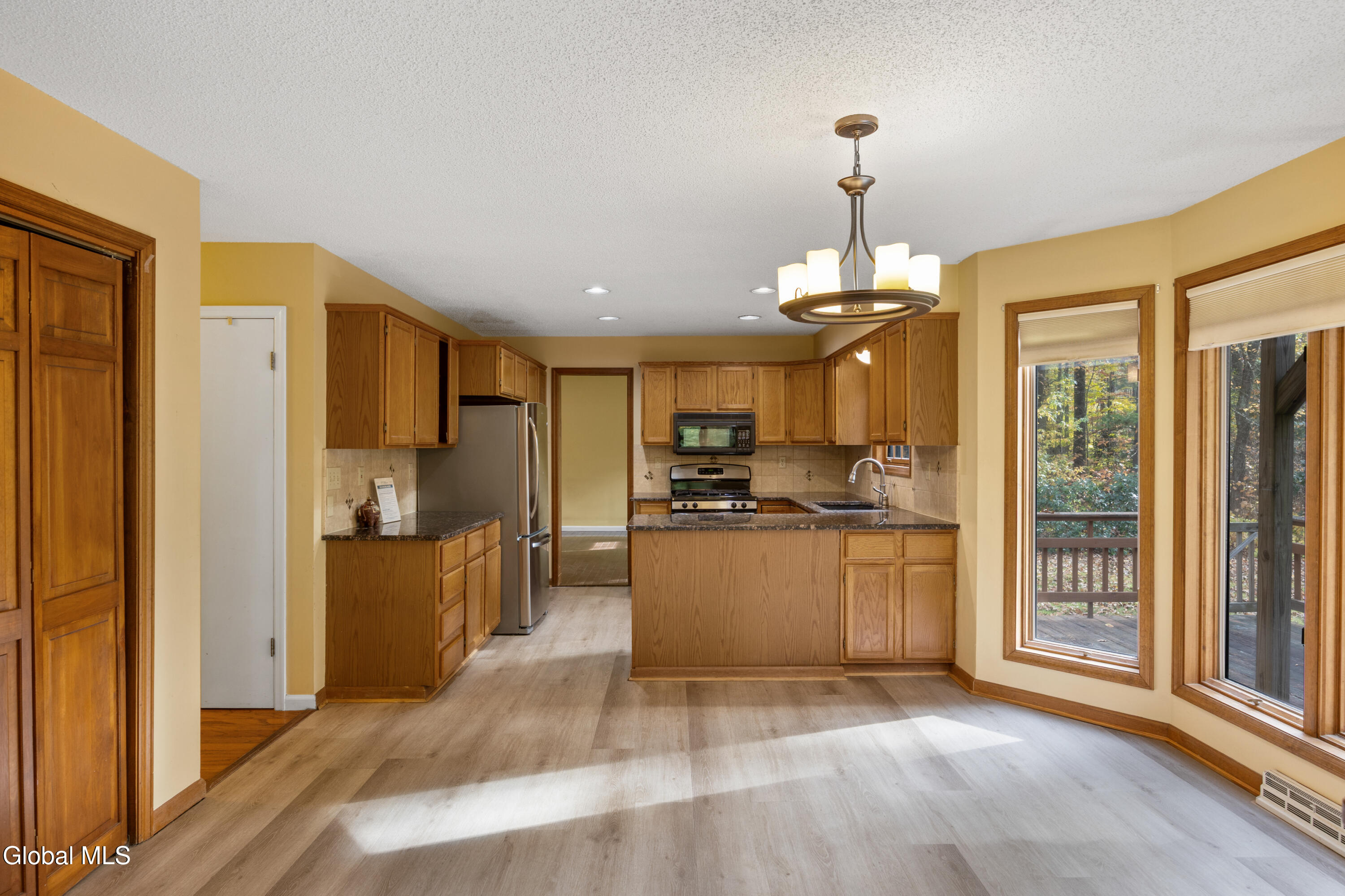 27 Oak View Drive Fort Edward NY 12828