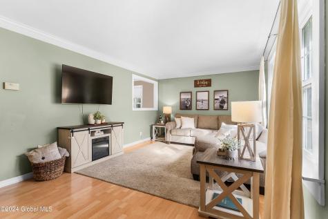 772 Van Patten Road Duanesburg NY 12056