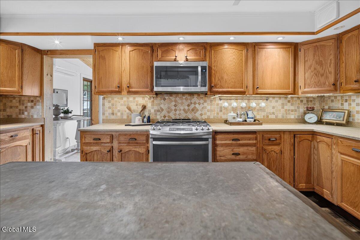 1826 Route 67 Ballston NY 12020