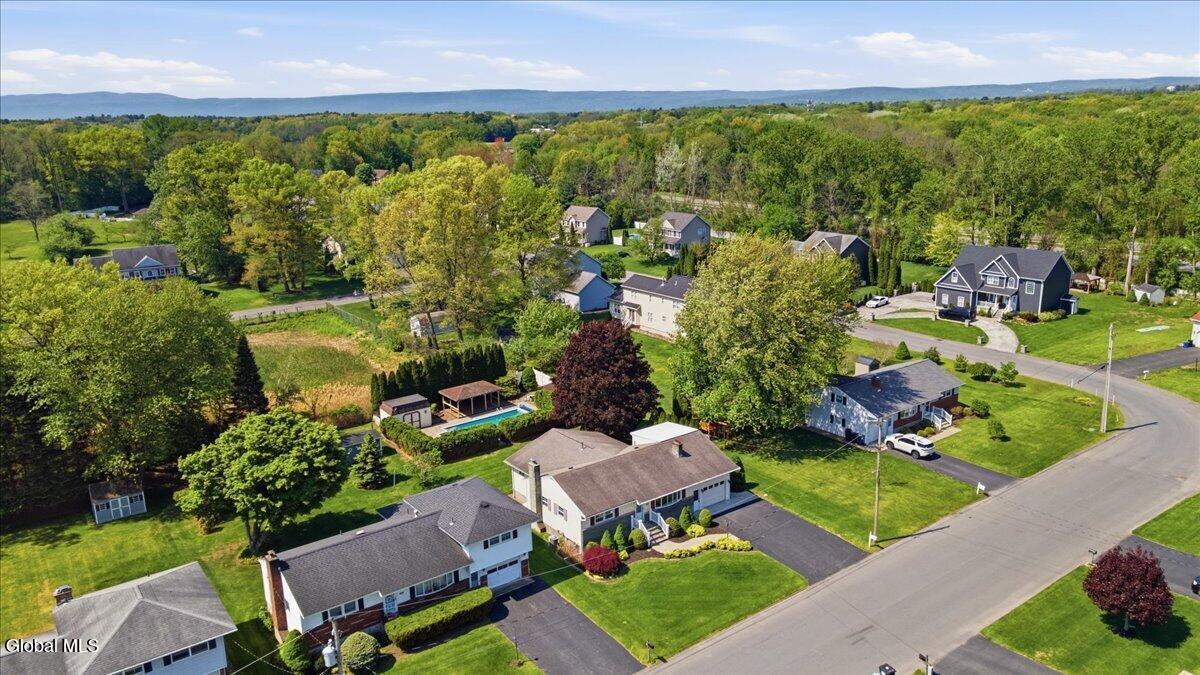 1117 Day Road Rotterdam NY 12303