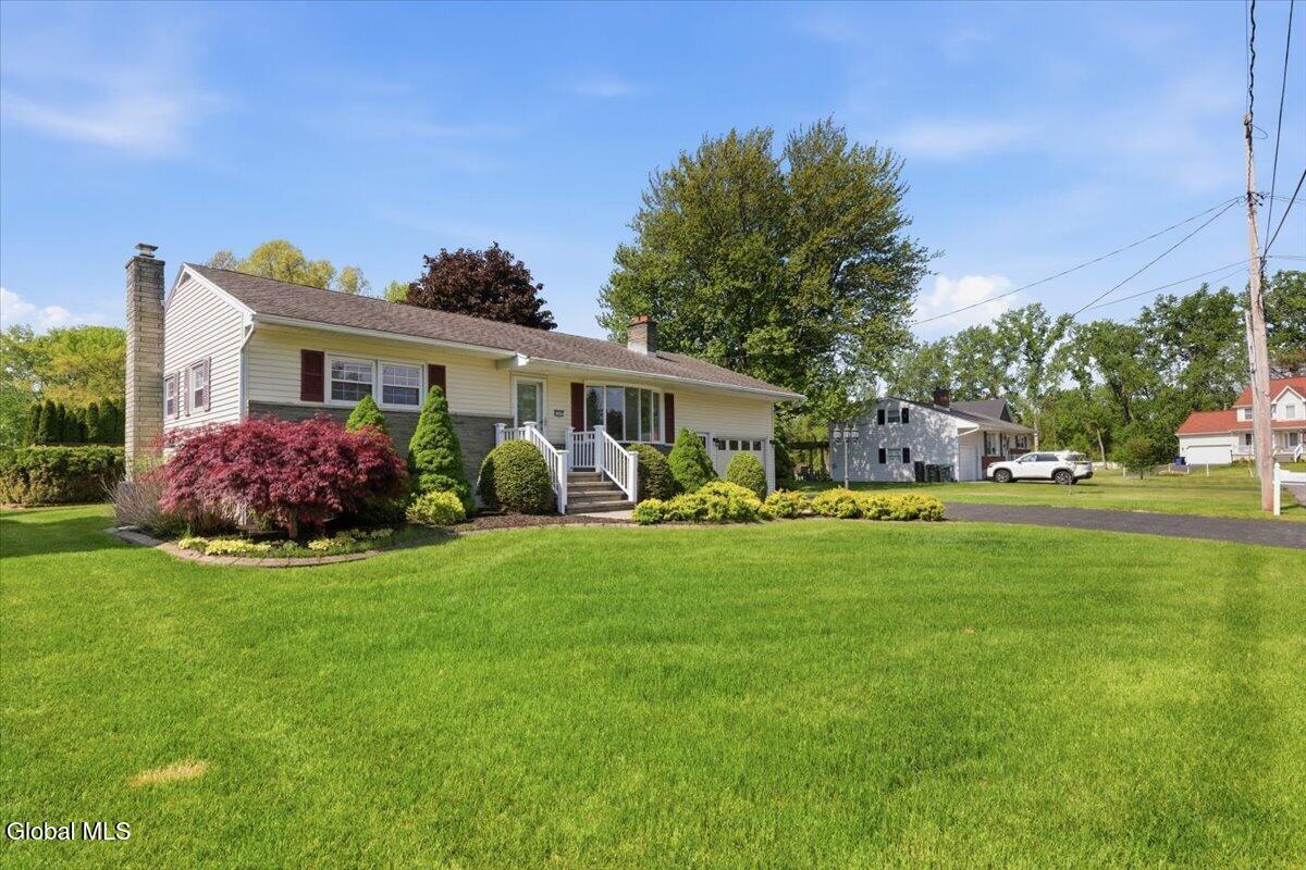 1117 Day Road Rotterdam NY 12303