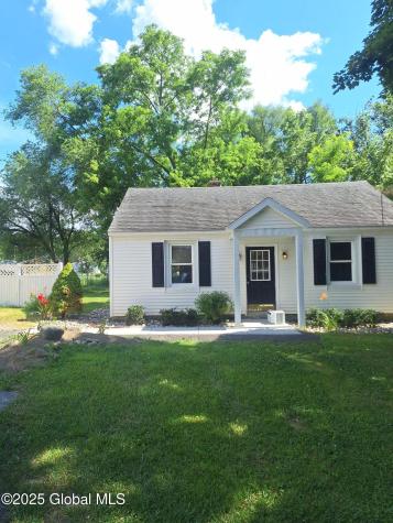 2A Hillview Avenue Rensselaer NY 12144