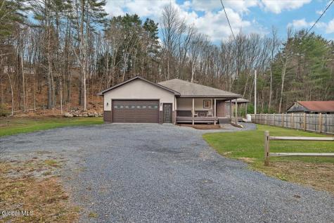 1422 Lake Avenue Lake Luzerne NY 12846