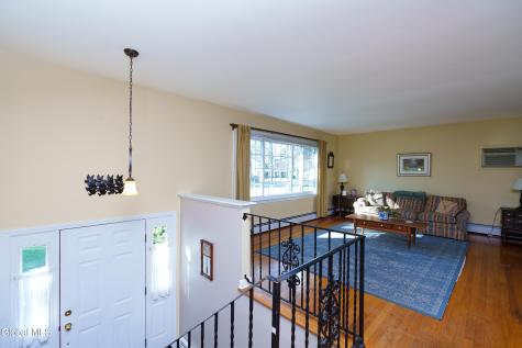 3158 Lone Pine Road Schenectady NY 12303