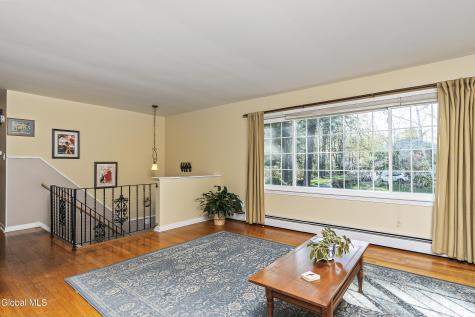 3158 Lone Pine Road Schenectady NY 12303