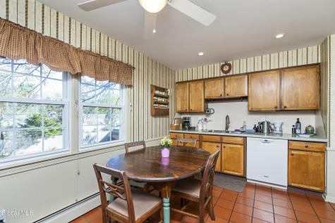 3158 Lone Pine Road Schenectady NY 12303