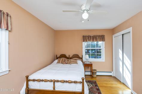 3158 Lone Pine Road Schenectady NY 12303