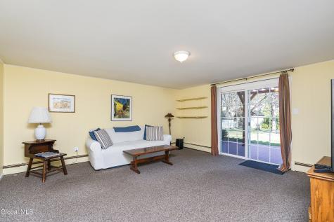 3158 Lone Pine Road Schenectady NY 12303