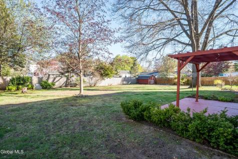 3158 Lone Pine Road Schenectady NY 12303