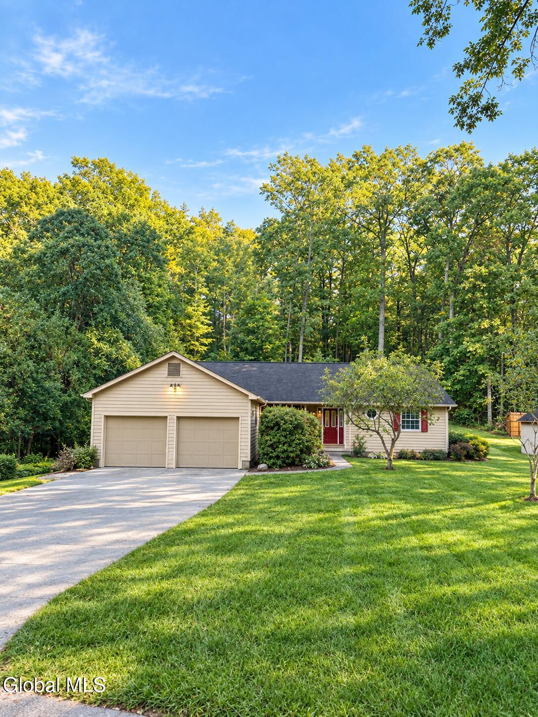 35 Cedarwood Drive Queensbury NY 12804