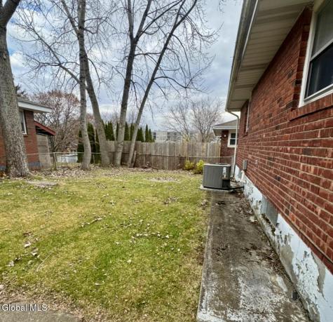 407 Ontario Street Albany NY 12208