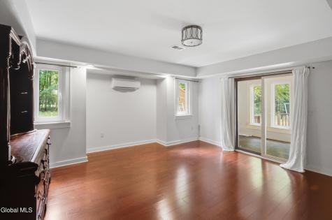 71 Edie Road Saratoga Springs NY 12866