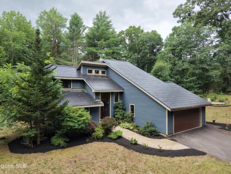 71 Edie Road Saratoga Springs NY 12866