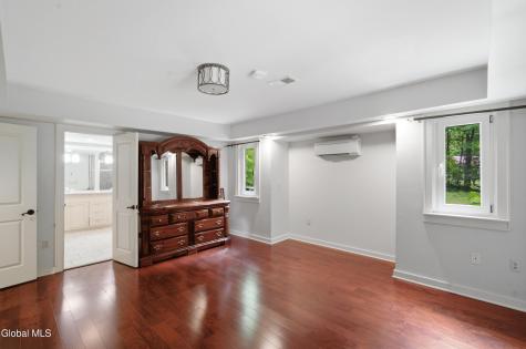71 Edie Road Saratoga Springs NY 12866