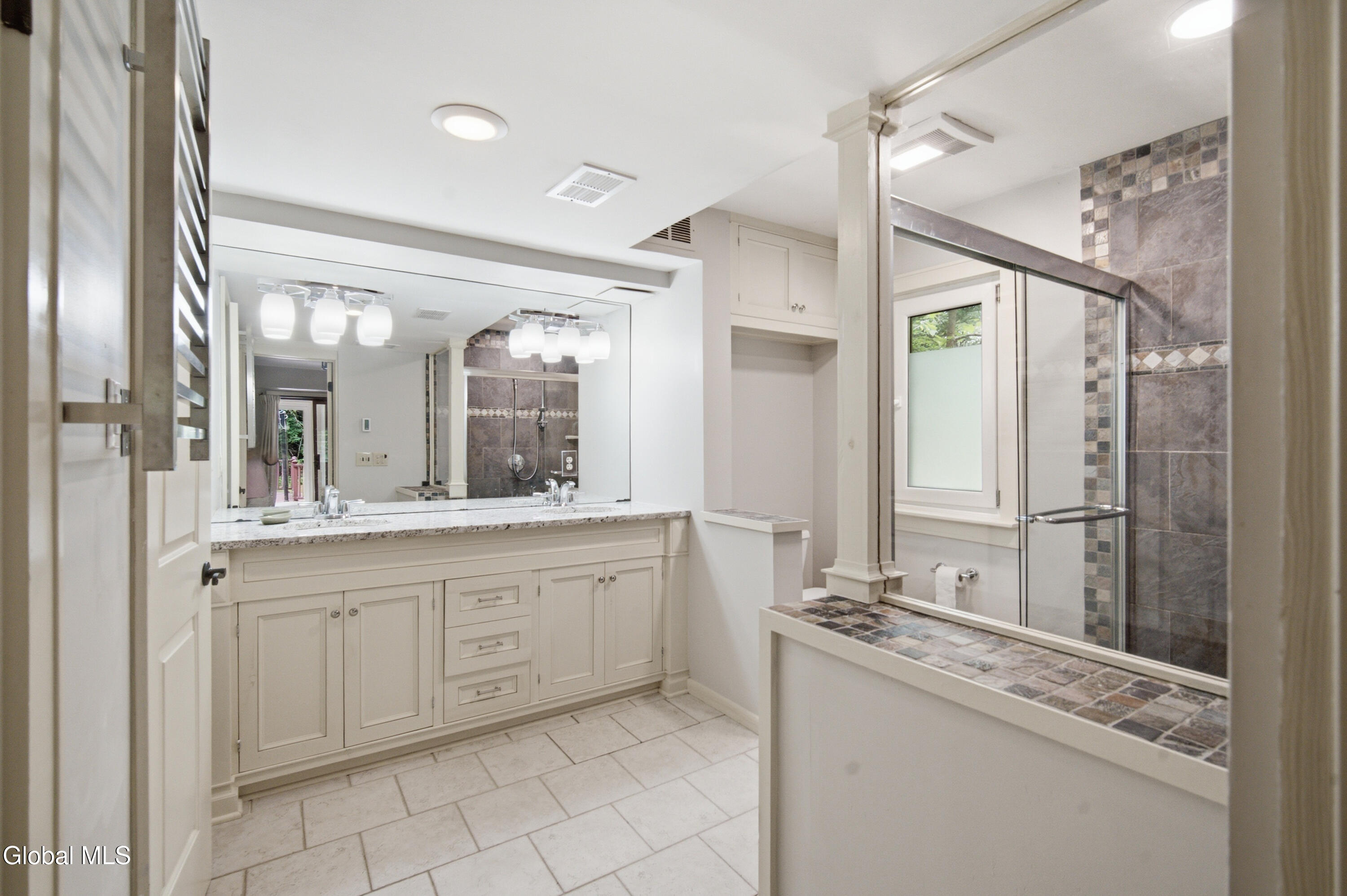 71 Edie Road Saratoga Springs NY 12866