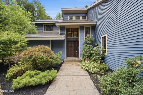 71 Edie Road Saratoga Springs NY 12866