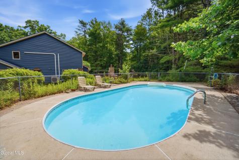 71 Edie Road Saratoga Springs NY 12866
