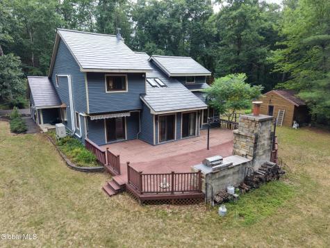 71 Edie Road Saratoga Springs NY 12866