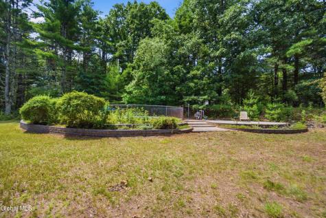 71 Edie Road Saratoga Springs NY 12866