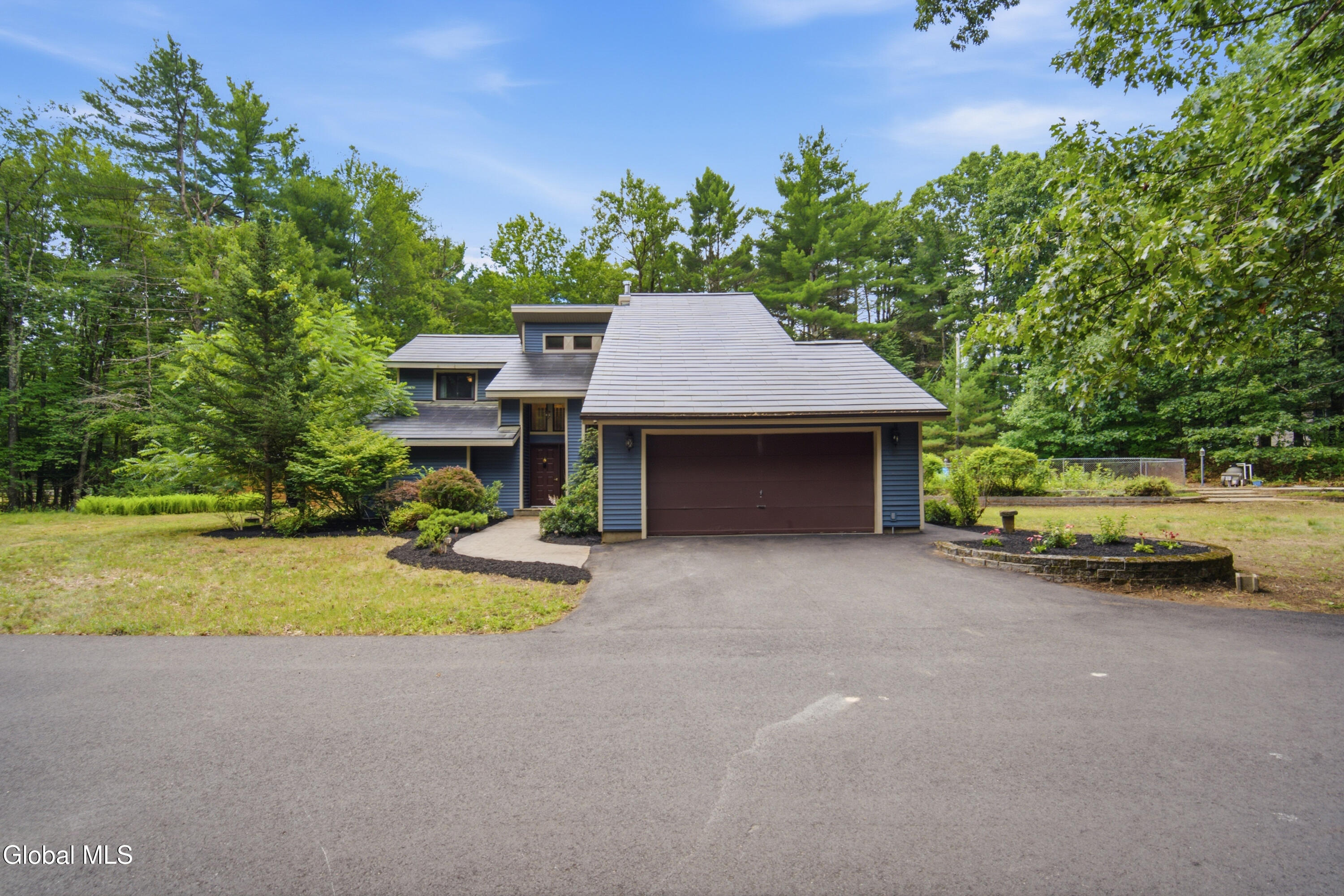71 Edie Road Saratoga Springs NY 12866